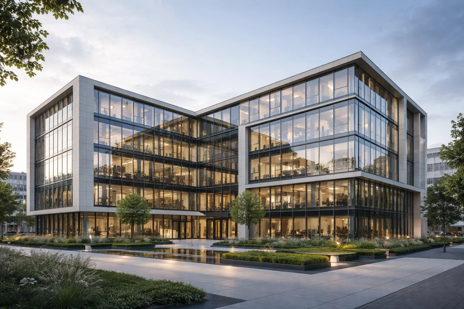 Modern kantoorgebouw in België in een professionele zakelijke omgeving.